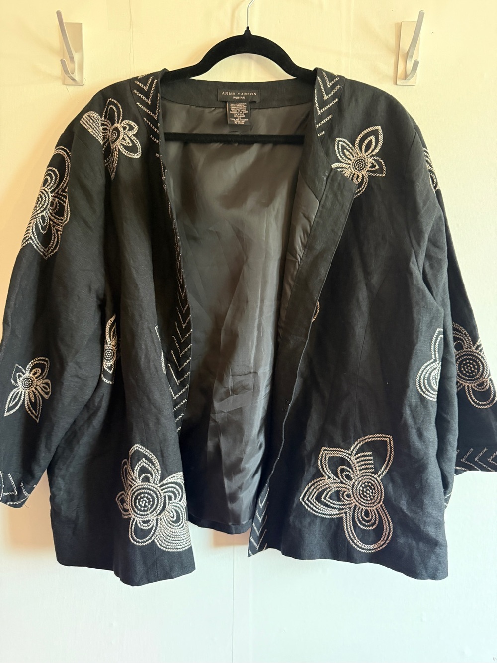 Anne Carson Woman Black 100% Linen Embroidered Open Front Jacket Blazer 3X Plus